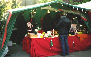 Erfolgreicher Weihnachtsmarkt-Stand